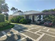 Casa de campo de alto standing de 4 dormitorios en venta...