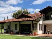 Casa de campo de alto standing de 4 dormitorios en venta...