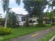 Casa de campo de alto standing de 4 dormitorios en venta...