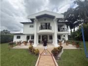 Casa de campo de alto standing de 4 dormitorios en venta...