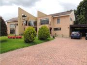 Casa de campo de alto standing de 4 dormitorios en venta...
