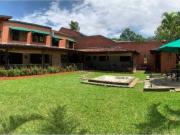 Casa de campo de alto standing de 4 dormitorios en venta...