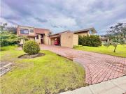 Casa de campo de alto standing de 4 dormitorios en venta...