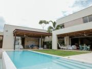 Casa de campo de alto standing de 4 dormitorios en venta...