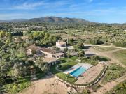 Casa de campo de alto standing de 4 dormitorios en venta...