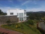 Casa de campo de alto standing de 4 dormitorios en venta...