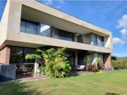 Casa de campo de alto standing de 4 dormitorios en venta...