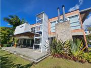Casa de campo de alto standing de 4 dormitorios en venta...