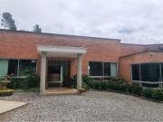 Casa de campo de alto standing de 4 dormitorios en venta...
