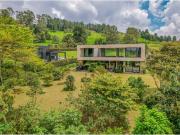 Casa de campo de alto standing de 4 dormitorios en venta...