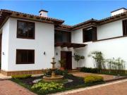 Casa de campo de alto standing de 4 dormitorios en venta...