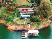 Casa de campo de alto standing de 4 dormitorios en venta...