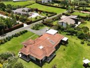 Casa de campo de alto standing de 4 dormitorios en venta...