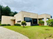 Casa de campo de alto standing de 4 dormitorios en venta...