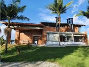 Casa de campo de alto standing de 4 dormitorios en venta...