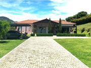Casa de campo de alto standing de 4 dormitorios en venta...
