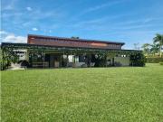 Casa de campo de alto standing de 4 dormitorios en venta...