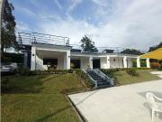 Casa de campo de alto standing de 4 dormitorios en venta...