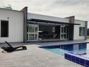 Casa de campo de alto standing de 4 dormitorios en venta...
