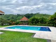 Casa de campo de alto standing de 4 dormitorios en venta...