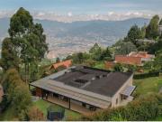 Casa de campo de alto standing de 4 dormitorios en venta...