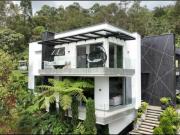 Casa de campo de alto standing de 4 dormitorios en venta...