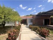 Casa de campo de alto standing de 4 dormitorios en venta...