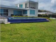 Casa de campo de alto standing de 4 dormitorios en venta...