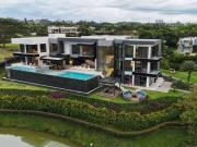 Casa de campo de alto standing de 4 dormitorios en venta...