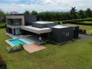 Casa de campo de alto standing de 4 dormitorios en venta...