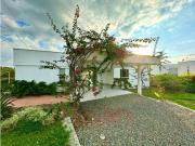 Casa de campo de alto standing de 4 dormitorios en venta...