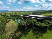 Casa de campo de alto standing de 4 dormitorios en venta...