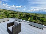 Casa de campo de alto standing de 4 dormitorios en venta...