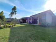 Casa de campo de alto standing de 4 dormitorios en venta...