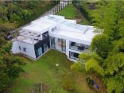 Casa de campo de alto standing de 4 dormitorios en venta...