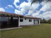 Casa de campo de alto standing de 4 dormitorios en venta...