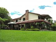 Casa de campo de alto standing de 4 dormitorios en venta...