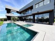 Casa de campo de alto standing de 4 dormitorios en venta...