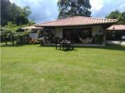 Casa de campo de alto standing de 4 dormitorios en venta...