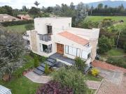 Casa de campo de alto standing de 4 dormitorios en venta...