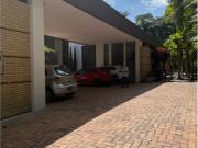 Casa de campo de alto standing de 4 dormitorios en venta...