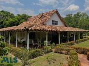 Casa de campo de alto standing de 4 dormitorios Santa Fe...