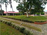 Casa de campo de alto standing de 5 dormitorios en venta...