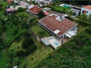 Casa de campo de alto standing de 5 dormitorios en venta...