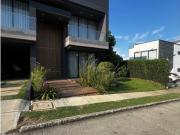 Casa de campo de alto standing de 5 dormitorios en venta... Casa de campo de alto standing de 5 dormitorios en venta...