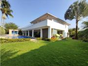 Casa de campo de alto standing de 5 dormitorios en venta...