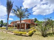 Casa de campo de alto standing de 5 dormitorios en venta...