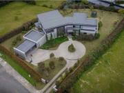 Casa de campo de alto standing de 5 dormitorios en venta...