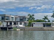 Casa de campo de alto standing de 5 dormitorios en venta...