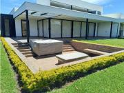 Casa de campo de alto standing de 5 dormitorios en venta...